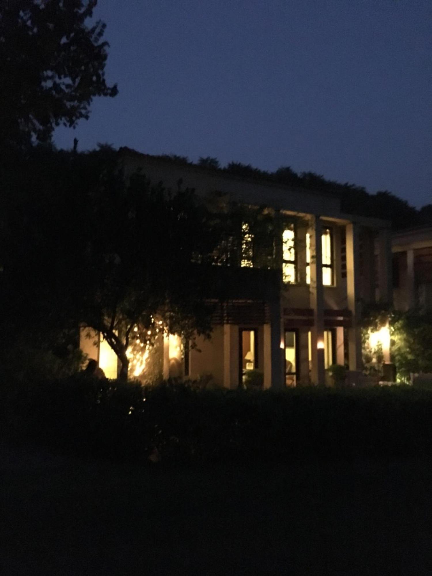 Villa At Tarudhan Valley Golf Resort Manesar Exteriér fotografie